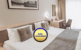 Готель Нота Бене